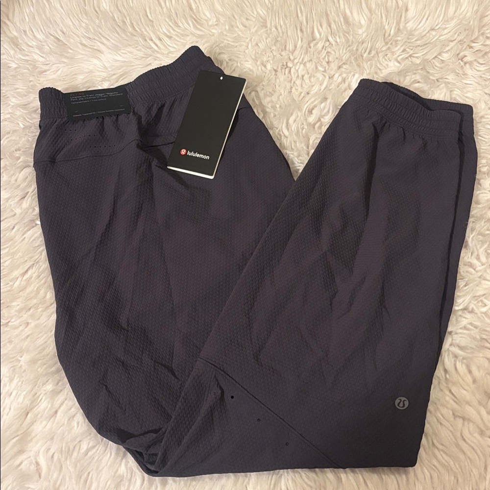 Lululemon Licensed To Train Textured Jogger *Regular, Atmospheric Purple, XL